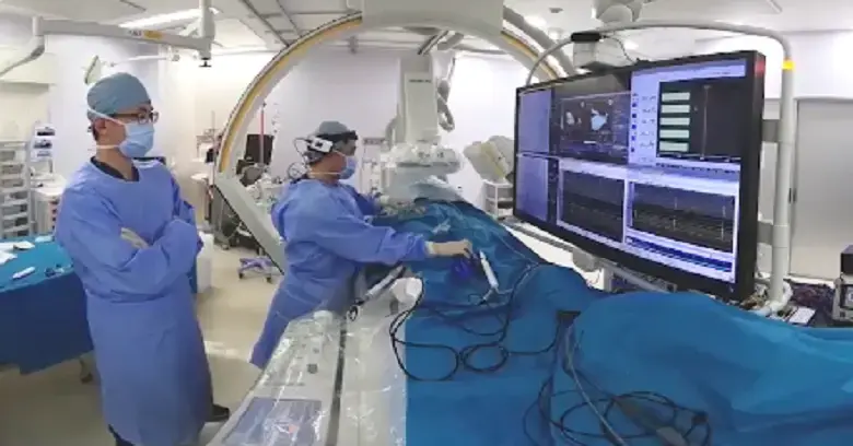 「最前線　密着心房細動アブレーション」 演者：杏林大学医学部　松尾先生