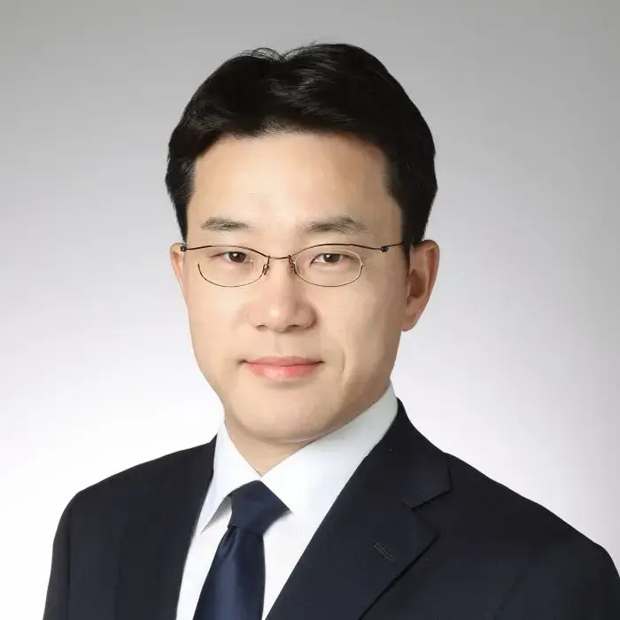 夜久 英憲　先生